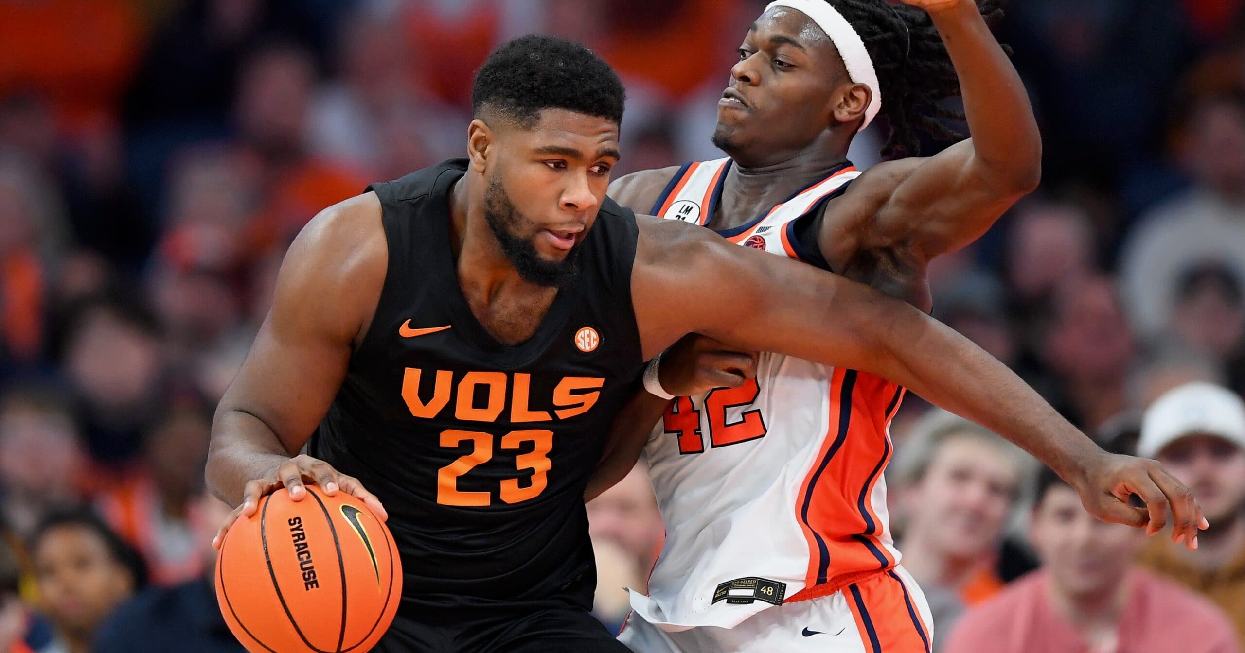 Jaylen Carey enters transfer portal to leave Tennessee basketball - On3